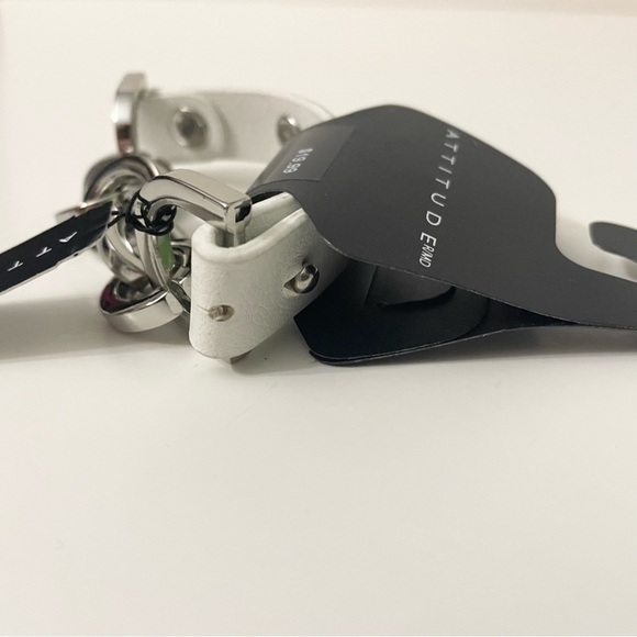 Sears Attitude Bracelets Lot of 2 - Picture 15 of 15